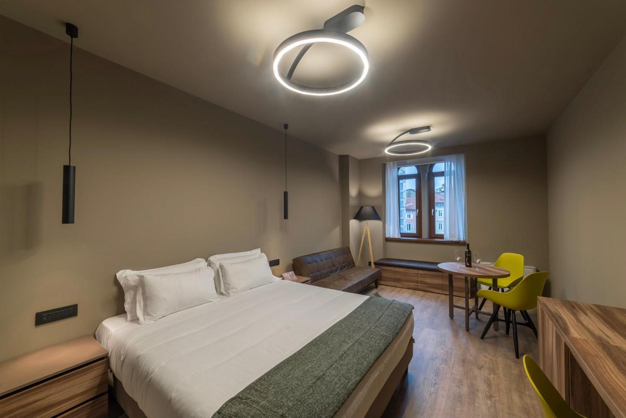 9 Stanze - Boutique Rooms Trieste Exteriör bild